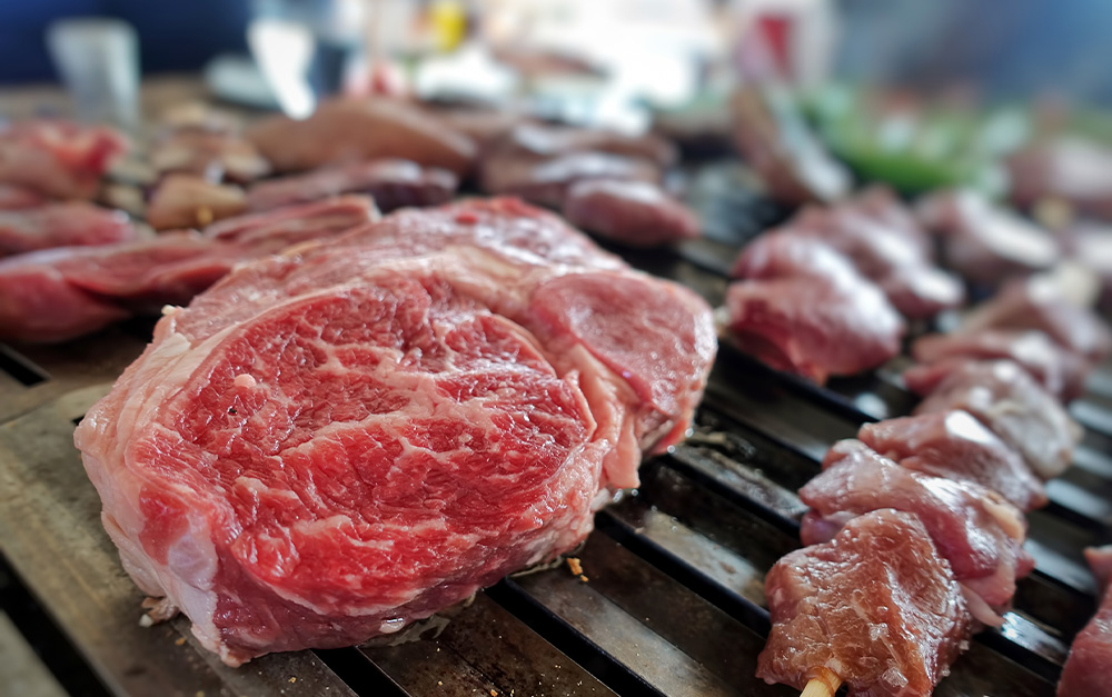 A imagem representa as culinárias regionais.